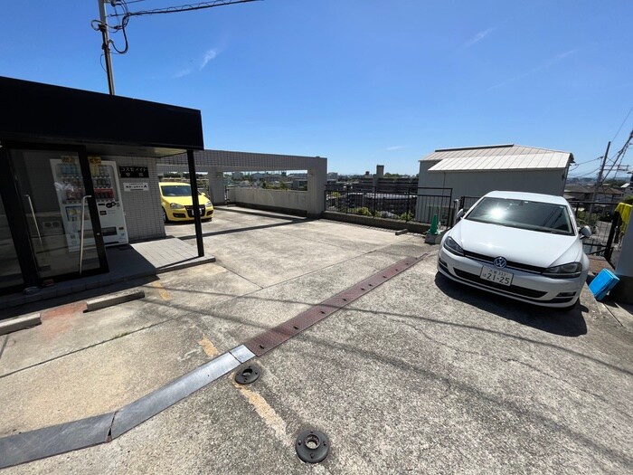 駐車場 コスモメイト甲陽