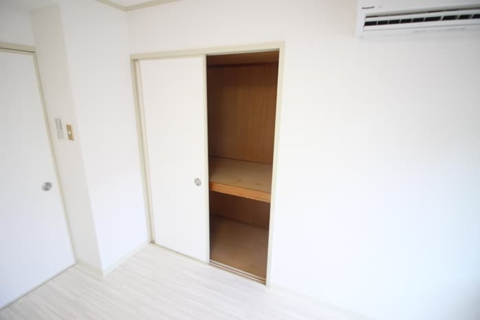 収納 クレスティ曽根