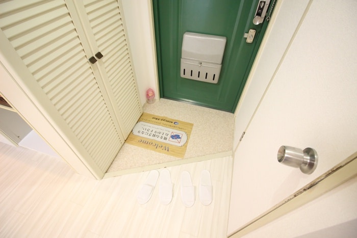 玄関 クレスティ曽根