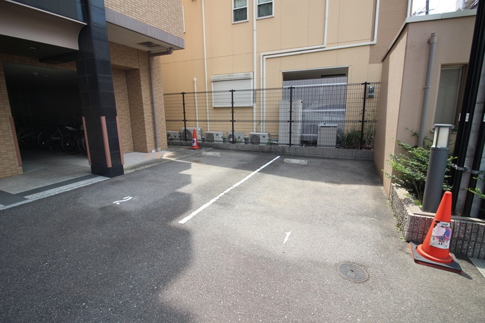 駐車場 シャルマンフジ新大阪