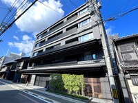 ジオ御所南二条柳馬場(201)