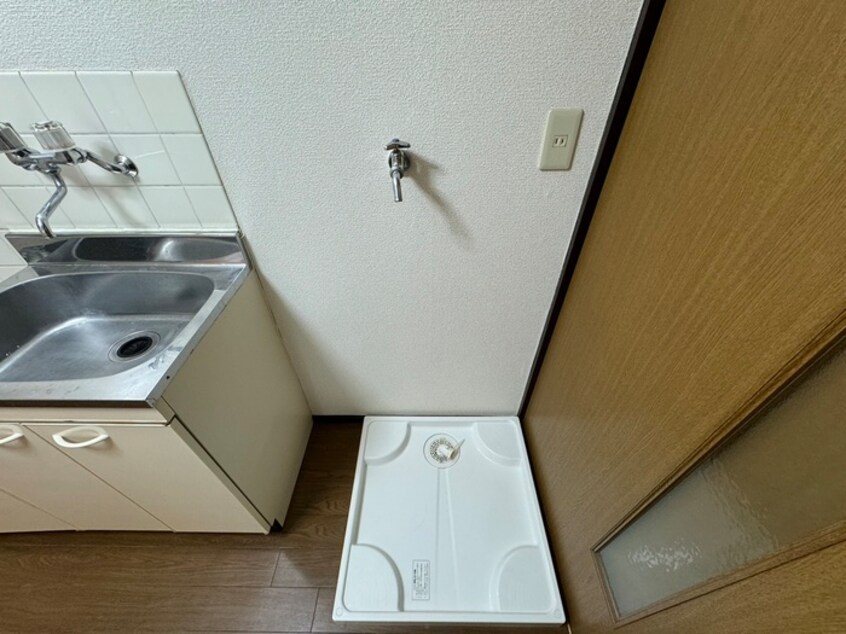 洗濯機置場 昭和ハイツ