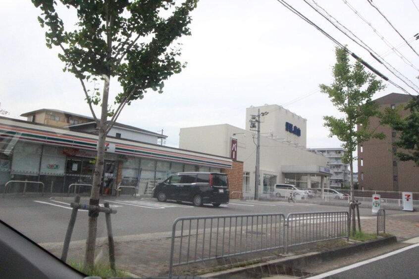 セブンイレブン(コンビニ)まで350m パルデンス洛東