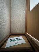 玄関 小路ハウス右棟