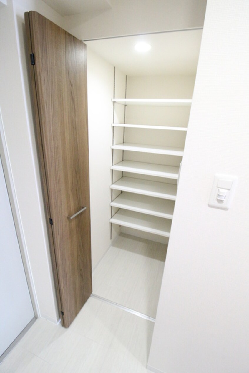 靴箱 Blu Fortuna扇町