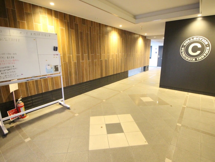 エントランス部分 Ｃｏｌｌｅｃｔｉｏｎ東岸和田