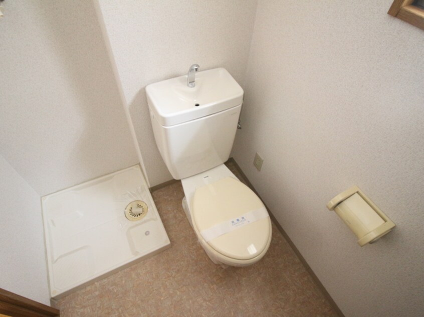 トイレ リバ－サイド高野