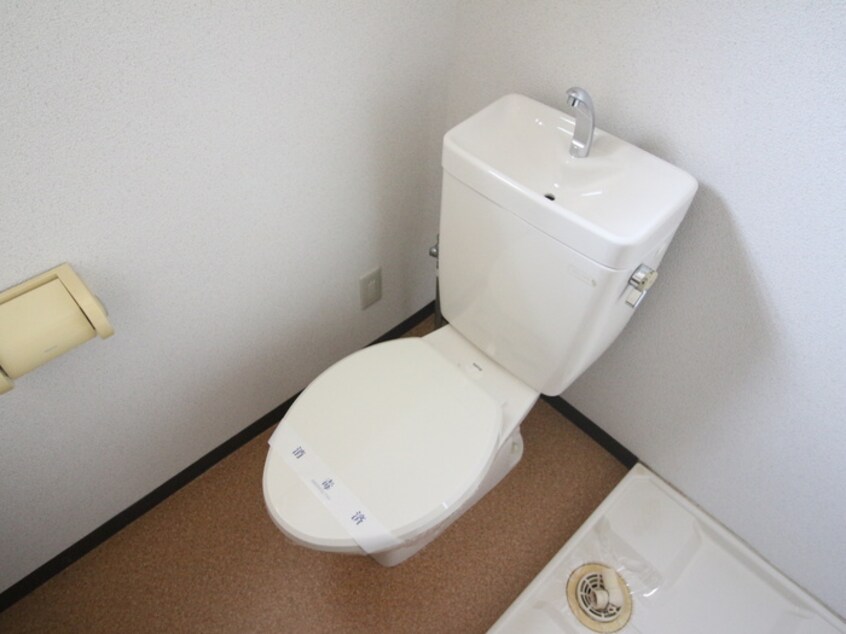トイレ リバ－サイド高野