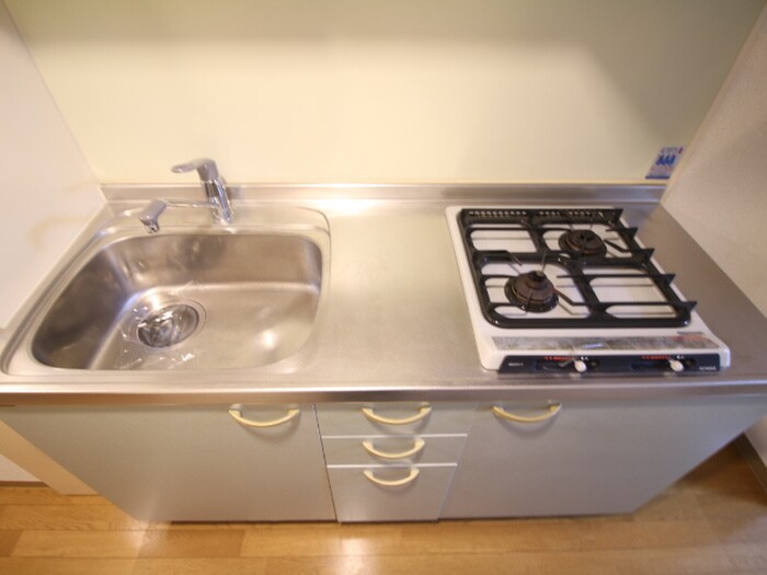 キッチン リバ－サイド高野