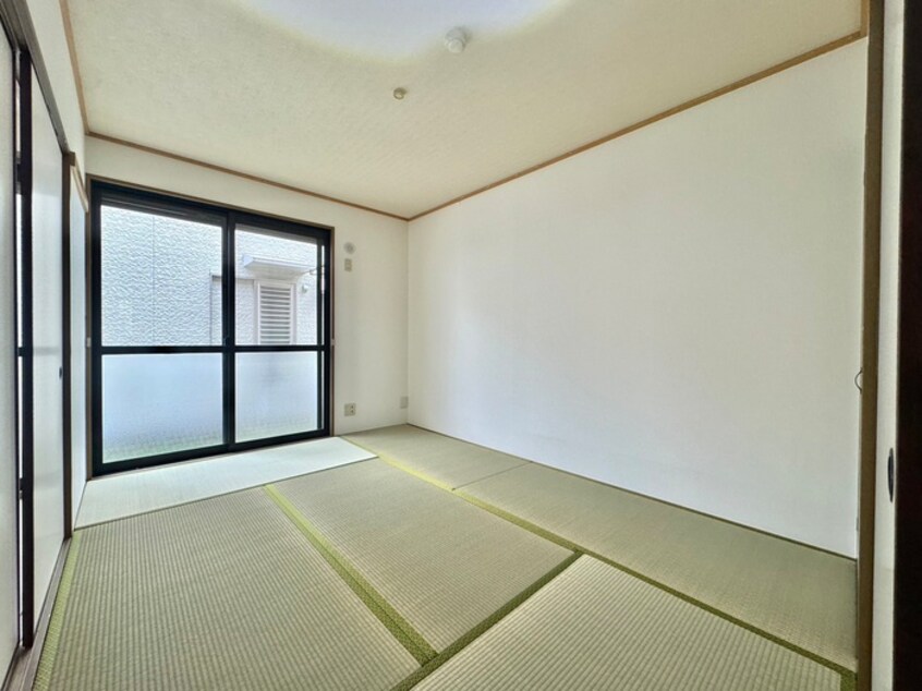居室 シャルマンイワイ