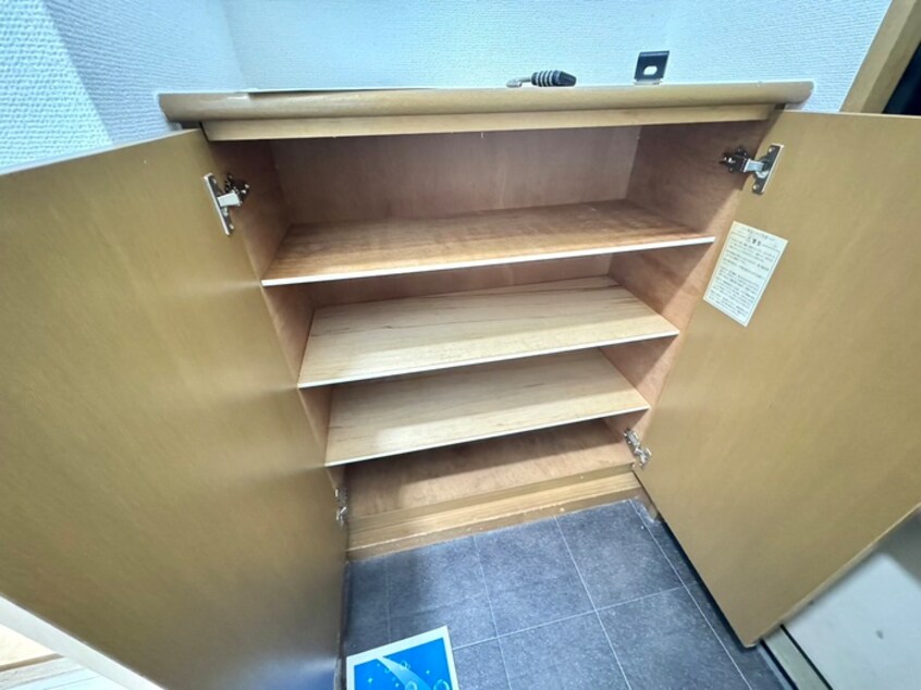靴箱 シャルマンイワイ