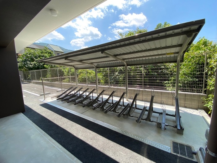 駐輪場 ブランシエスタ山科大塚