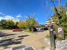 マールブランシュ(その他飲食（ファミレスなど）)まで170m ブランシエスタ山科大塚