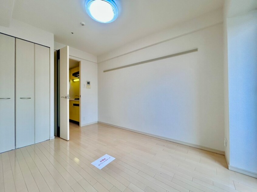 居室 ﾌﾟﾚｻﾝｽ難波ﾘﾊﾞ-ｵｱｼｽ(1104)