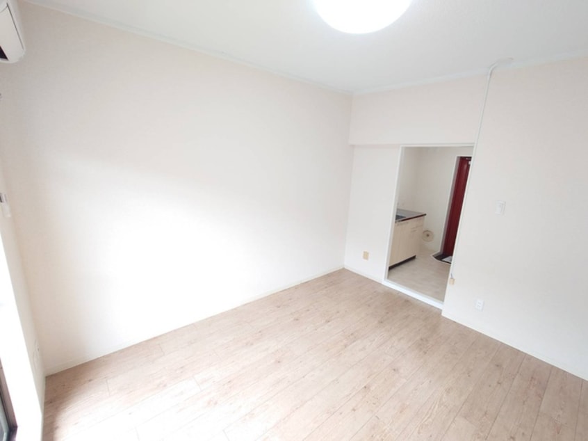 居室 コーポ太秦