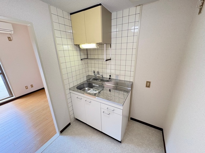 キッチン コーポ太秦