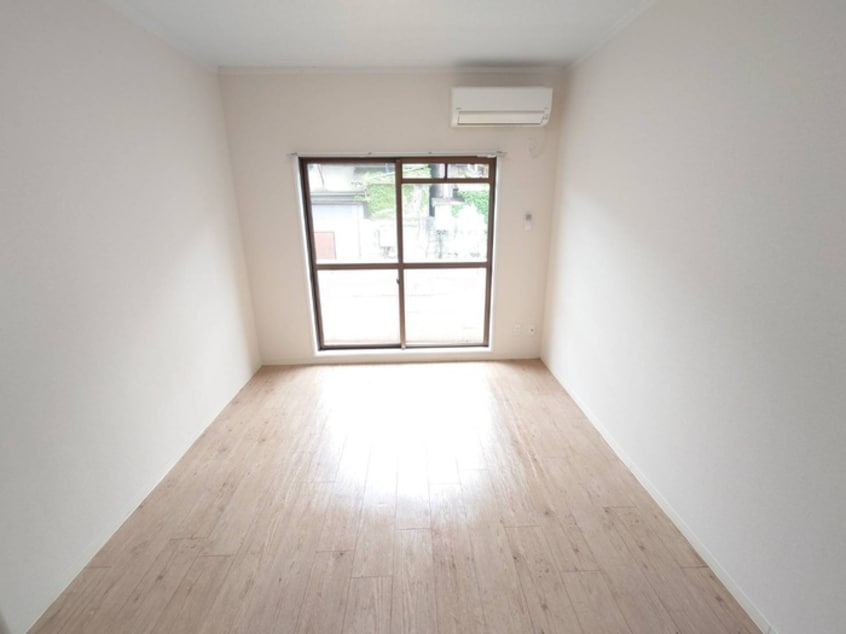 居室 コーポ太秦