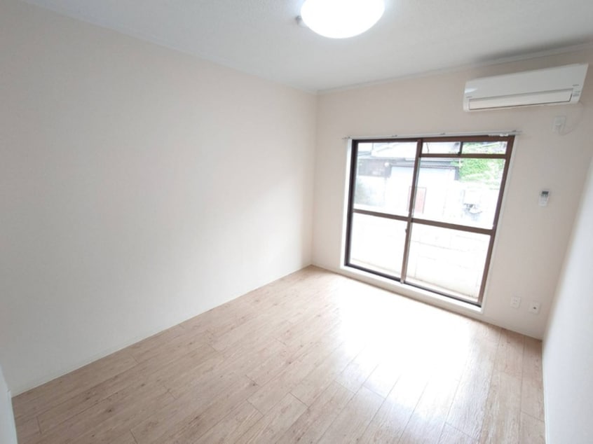 居室 コーポ太秦