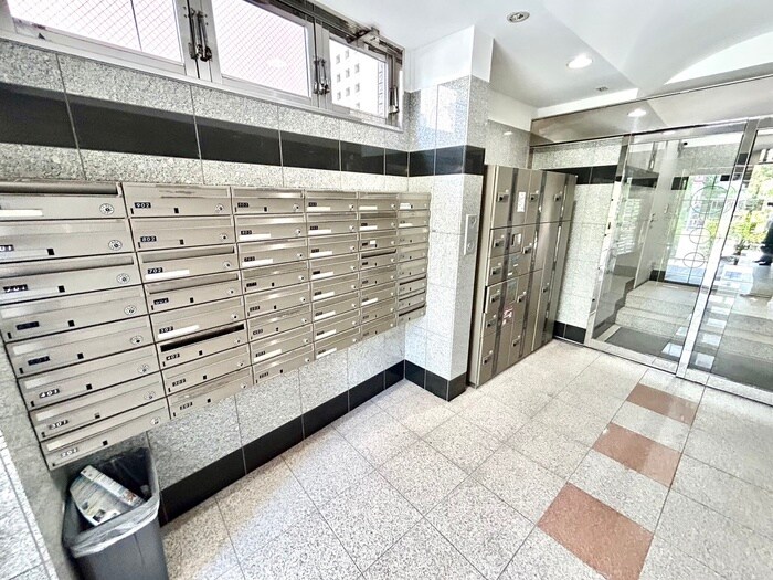 建物設備 エレーヌ十三
