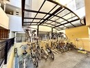 駐輪場 エレーヌ十三