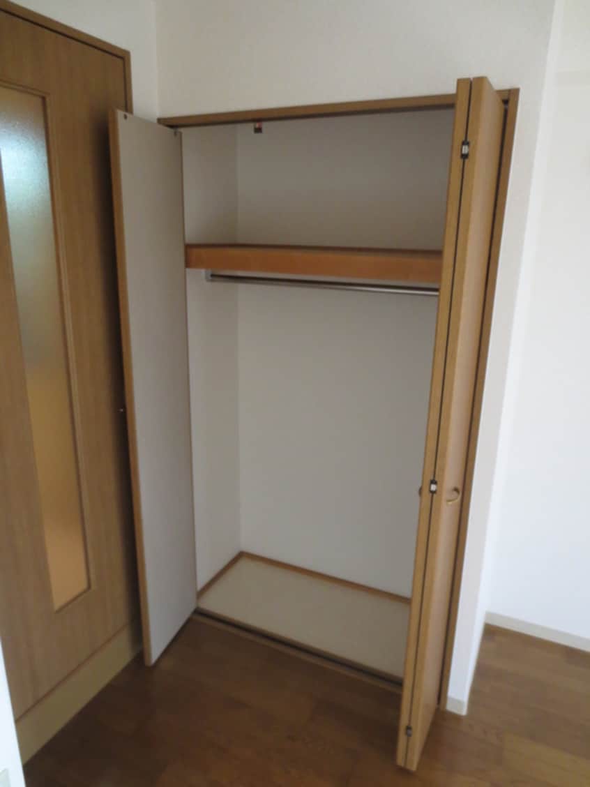 収納 エレーヌ十三