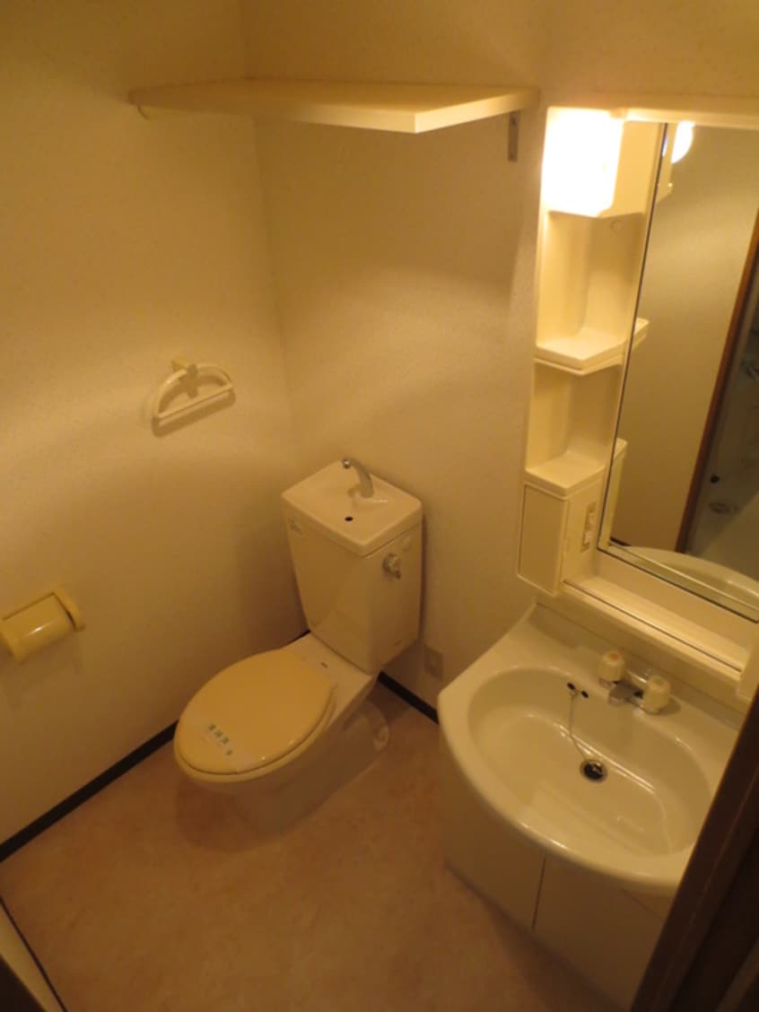 洗面 エレーヌ十三