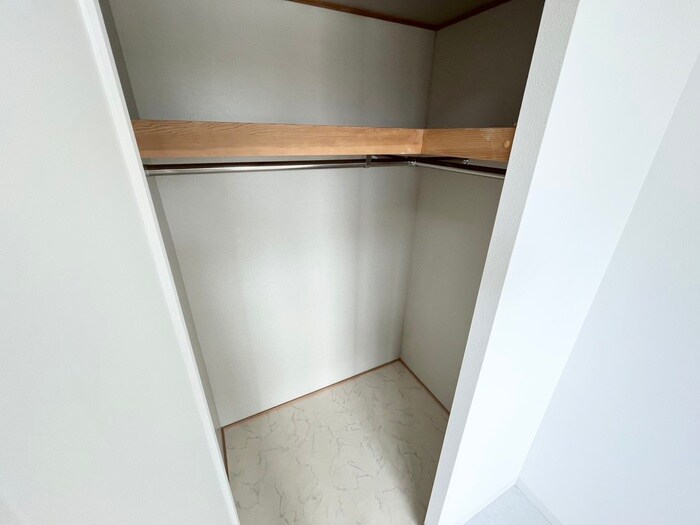 収納 ル－ヴェンブルン豊津