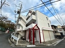 ラ・カサ・エフの外観