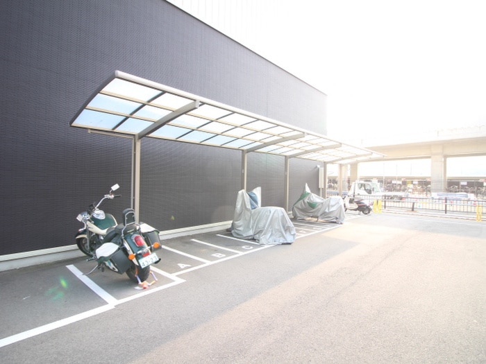 駐輪場 ｸﾞﾗﾝﾚﾌﾞﾘｰ洛西口
