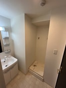 洗面 CREA放出西