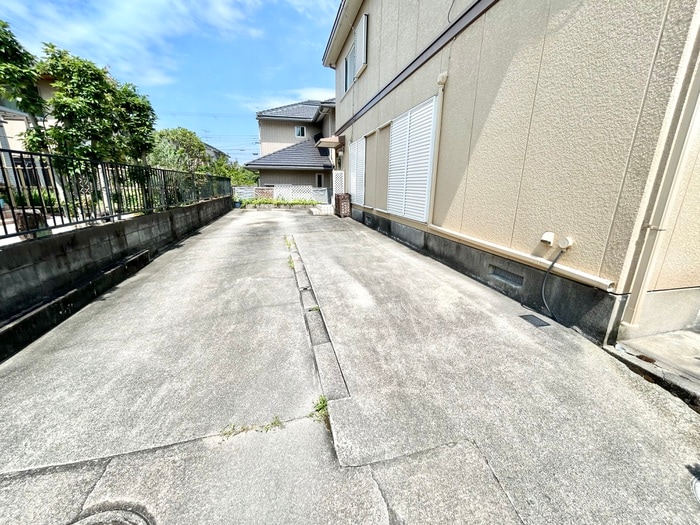 駐車場 湯山台１丁目テラスハウス