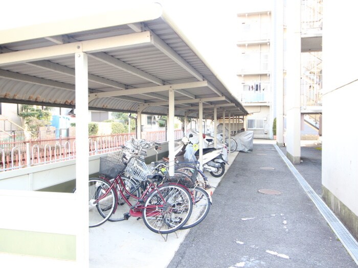 駐輪場 第２中村マンション