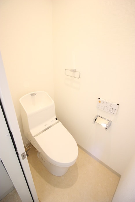 トイレ パークイーストⅣ