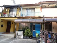 旭町9-10貸家