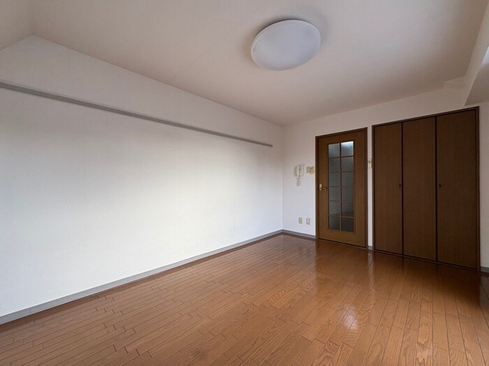 居室 ウェルステイツ