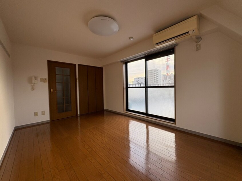 居室 ウェルステイツ