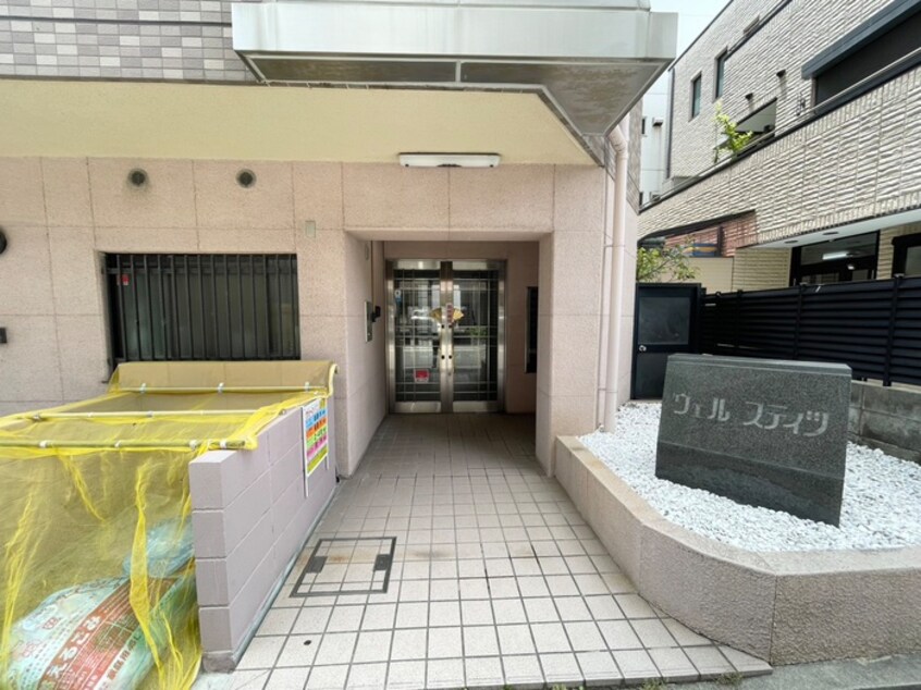 エントランス部分 ウェルステイツ