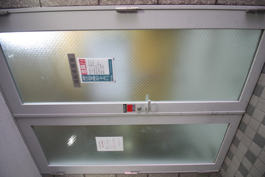 駐輪場 東和ビル