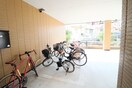 駐輪場 カ－サセジオ－ネ