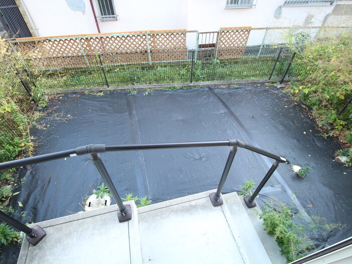 室内からの展望 デュ－プレックス箕面西