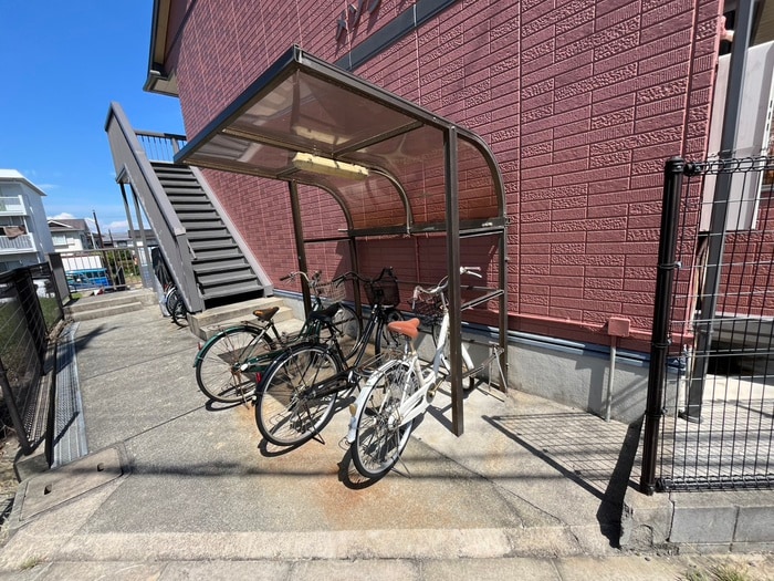 駐輪場 メゾンヴェール