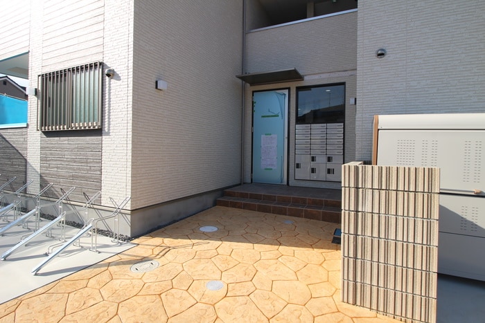 エントランス部分 e-house羽曳野