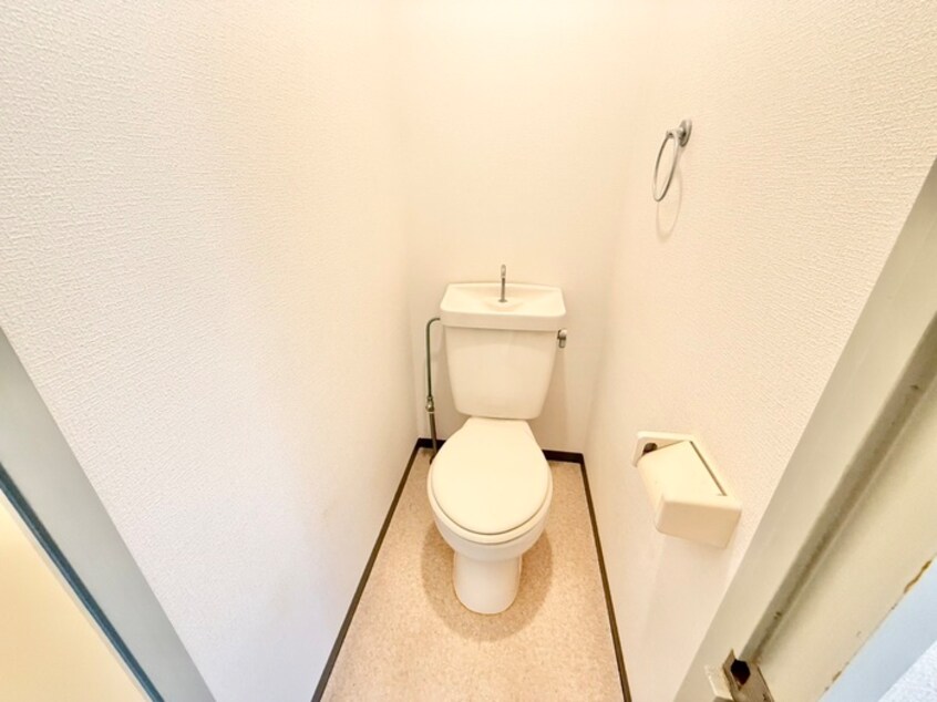 トイレ リバーサイド 車田