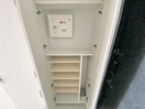 靴箱 ｴｽﾘｰﾄﾞﾚｼﾞﾃﾞﾝｽ弁天町ｸﾞﾗﾝﾃﾞ