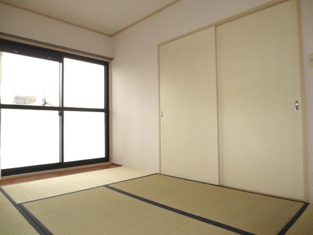 居室 サンビレッジ摂津Ａ棟