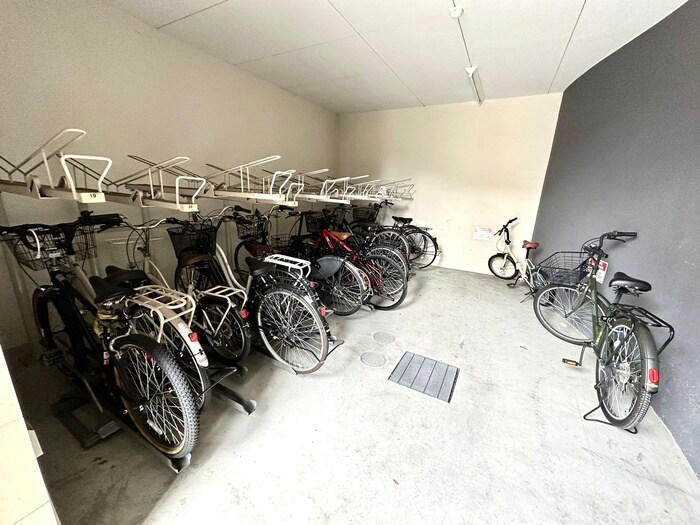 駐輪場 ＣＡＳＳＩＡ十三