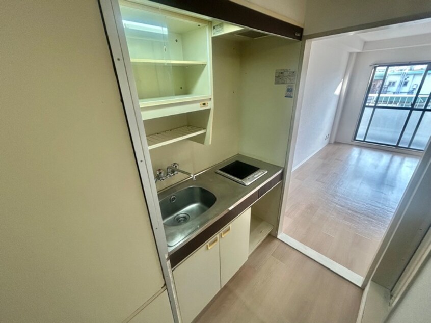 キッチン アミルⅢ番館