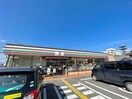 セブンイレブン野洲市役所前店(コンビニ)まで1300m グラン・フォレ