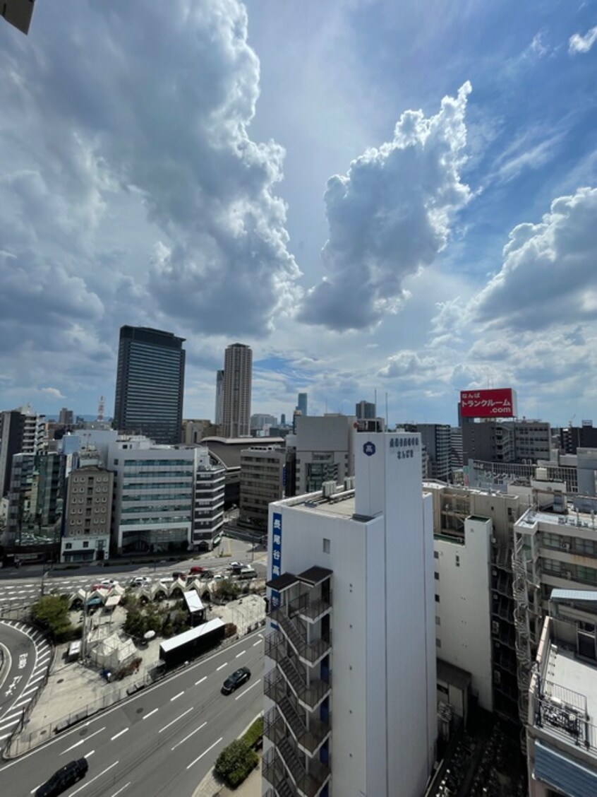 室内からの展望 プレジオ難波