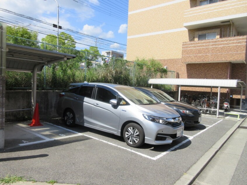 駐車場 シャインビュ－六甲